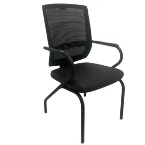 Cadeira 4 pés New Opus Fosco/Apoio Bco PP Assento laminado courino preto