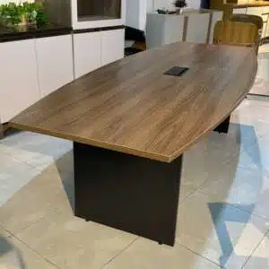 Mesa Reuniao S - Oval 1 cx PPM 250x100 Prima  NGM  PR PR  + Caixa Tomada Basic M- PR